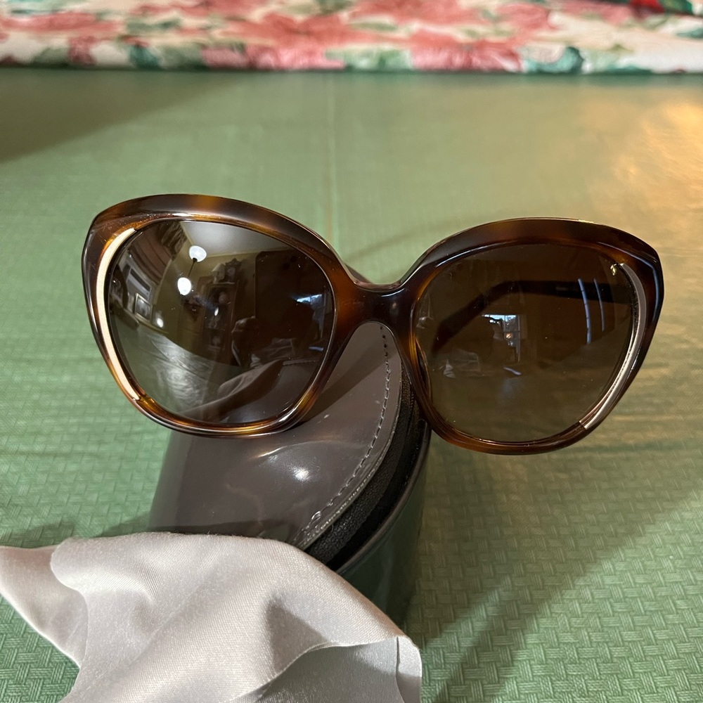 Alexander McQueen Sunglasses with Case - Picture 1 of 6